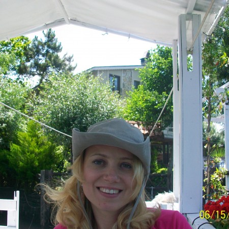 Kaparım şapkayı hiç kaçırmam.. 